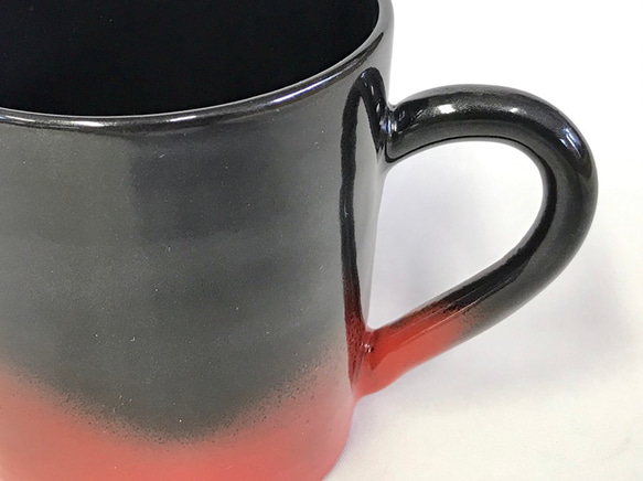 萩焼 マグカップ 黒赤 4枚目の画像
