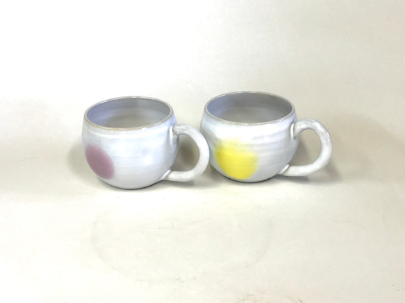 萩焼 スープカップペア　白紫・白黄 1枚目の画像
