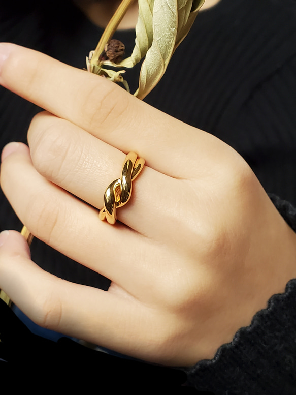 送料無料）ボールドツイストリング、ねじねじゴールドリング♡ RS-32