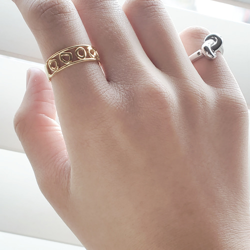 送料無料）Edge Lucky item ゴールド透かしリング RS-77 指輪・リング