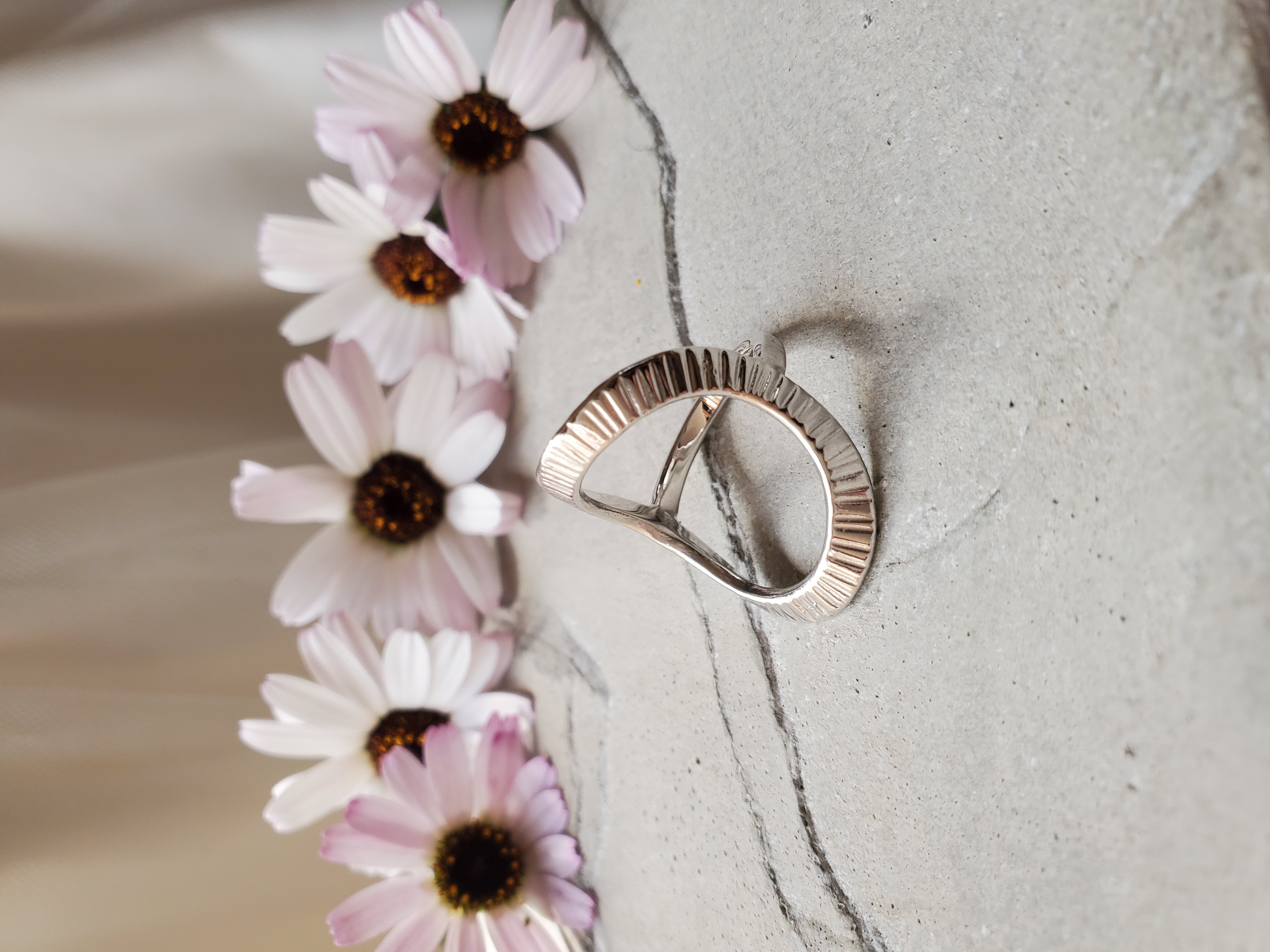 テクスチャーサークルシルバーリング　RS-94 大ぶり　オーバル　存在感抜群