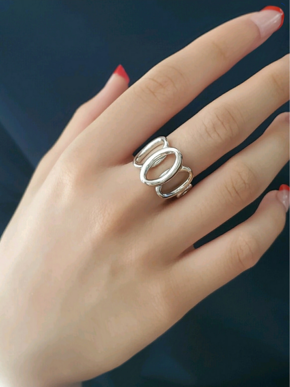 　連なるオーバルシルバーリングoval silver ring　個性あふれる存在感　RS-96 1枚目の画像