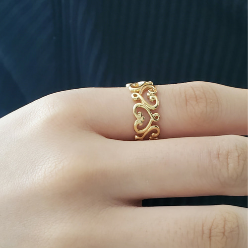 美しいアラベスク調のハートデザインリング gold Ring RS-51