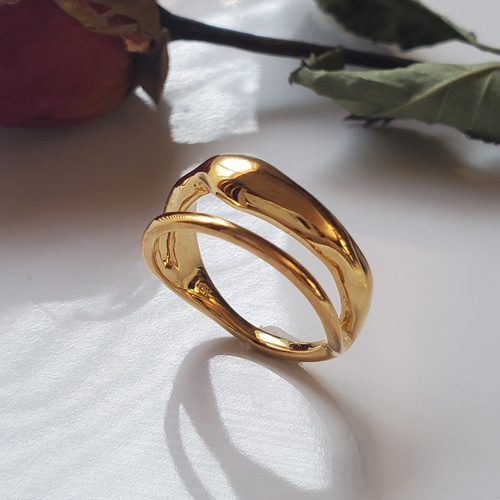 いびつ 、ダブルラインウェーブ重ねつけ2連ゴールドリングRS-92 指輪