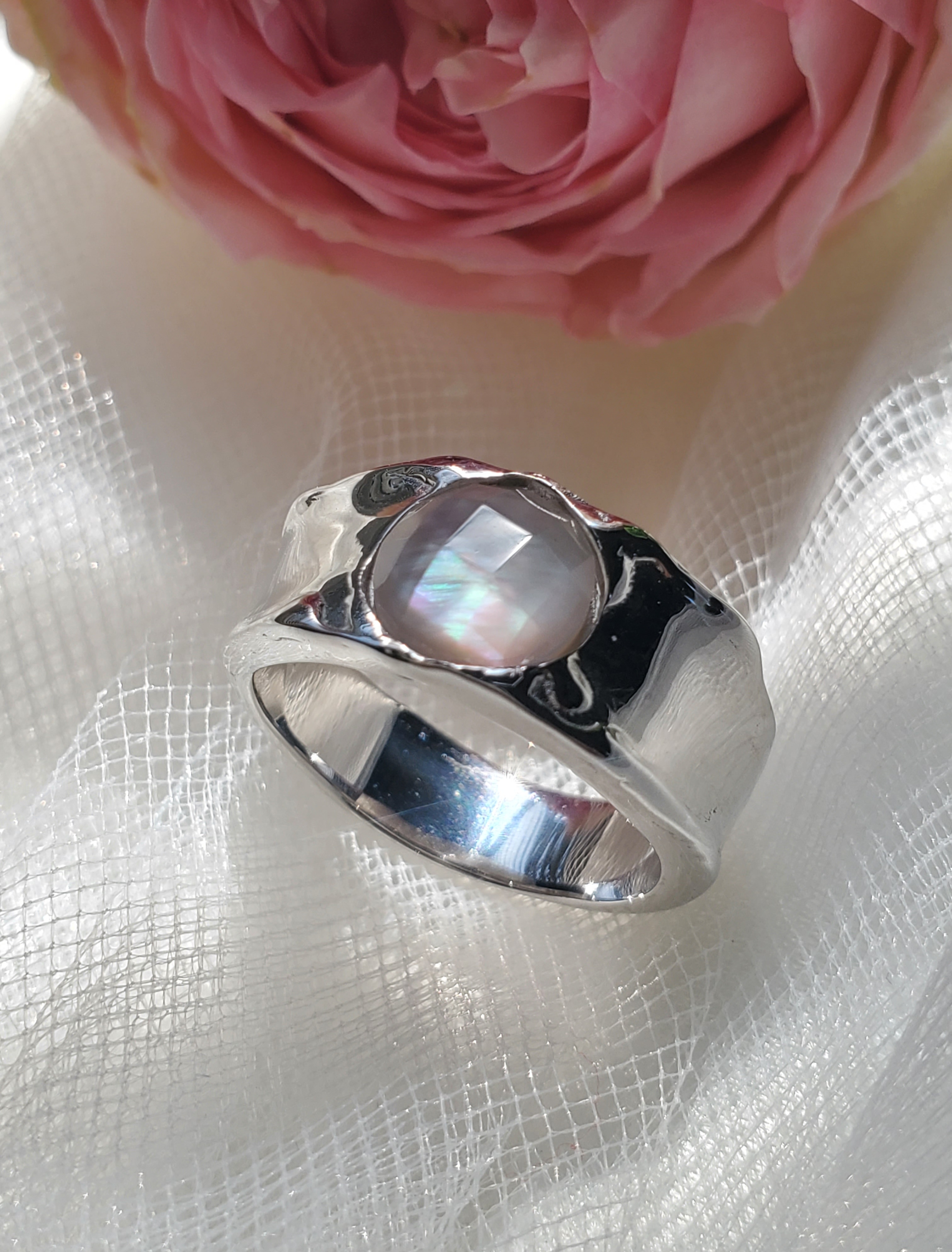 ピンクシェル×クリスタルAAA’　ラウンド　カボションカットシルバーリングRS-72