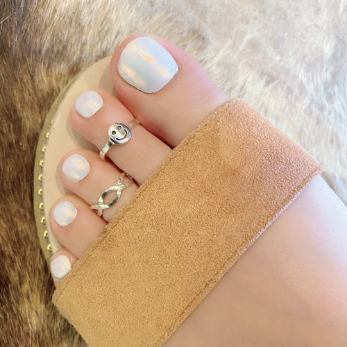 新品　未使用　nowos トゥリング 新品 未使用 nowos トゥリング - メルカリ