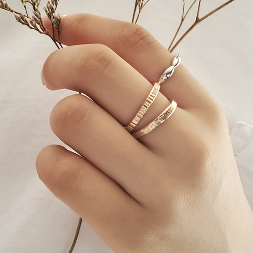 テクスチャー2連ピンクゴールドリング RS-105ダブルライン 指輪