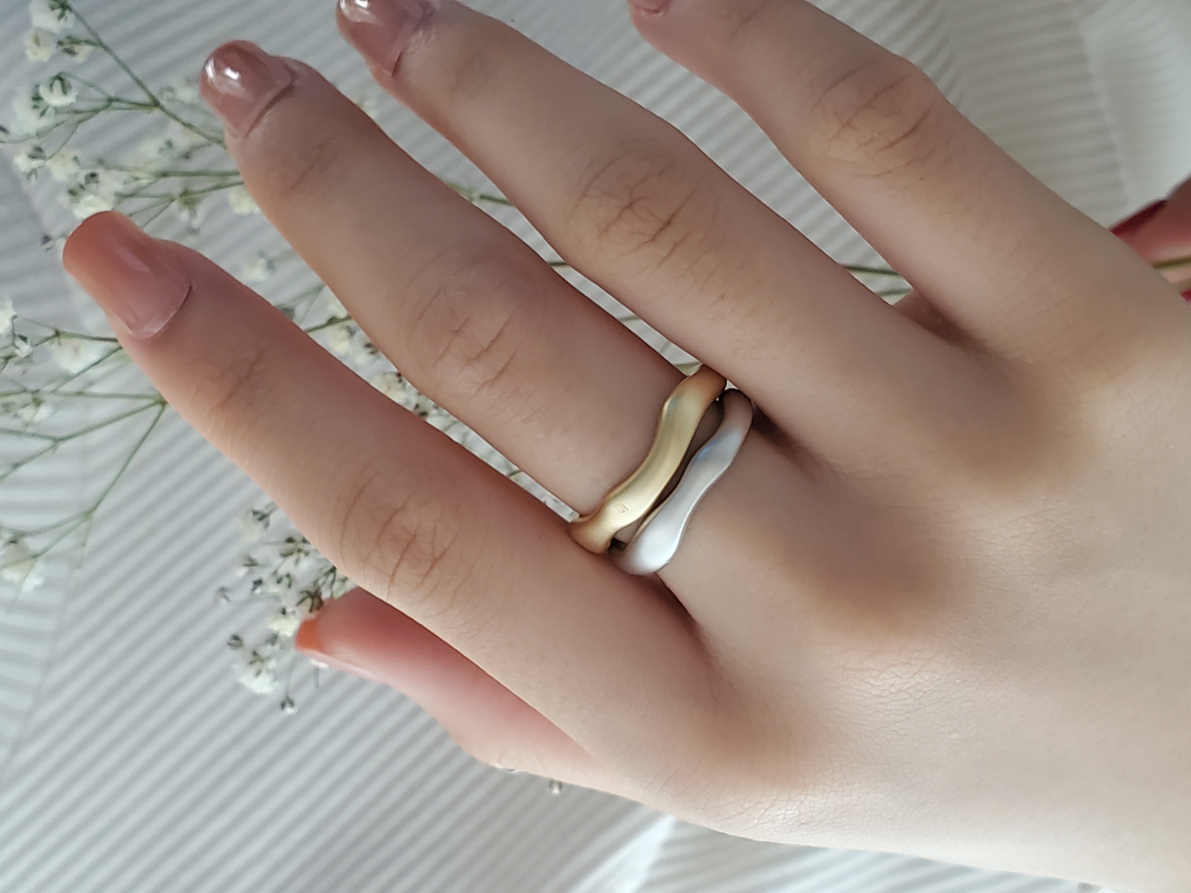 ウェーブリング　末永く使えるリングマット仕上げ RS-76やさしいフォルムのシルバーリング