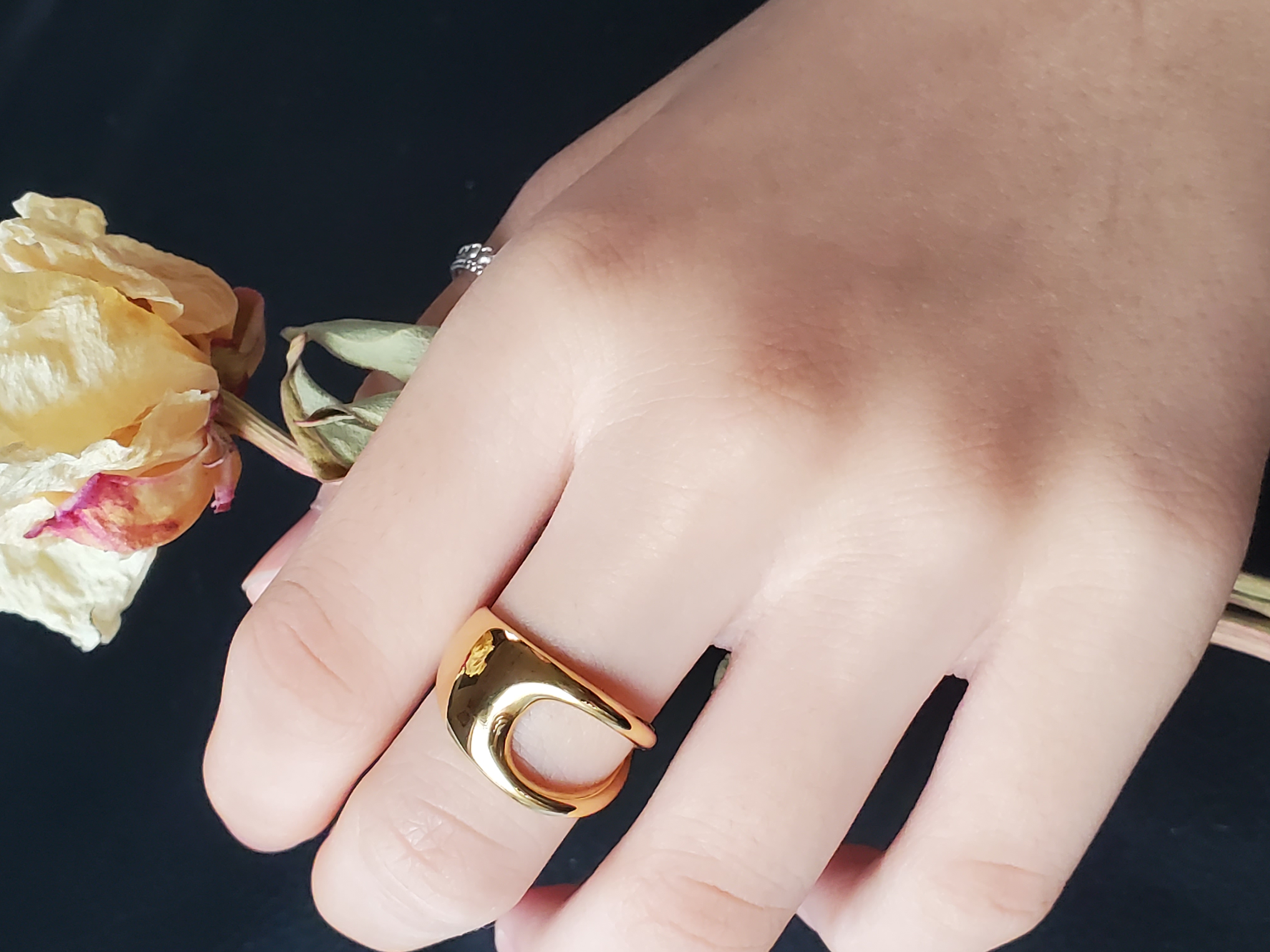 NEW　 side holl 　K18GP　RS-40ゴールドニュアンスリング