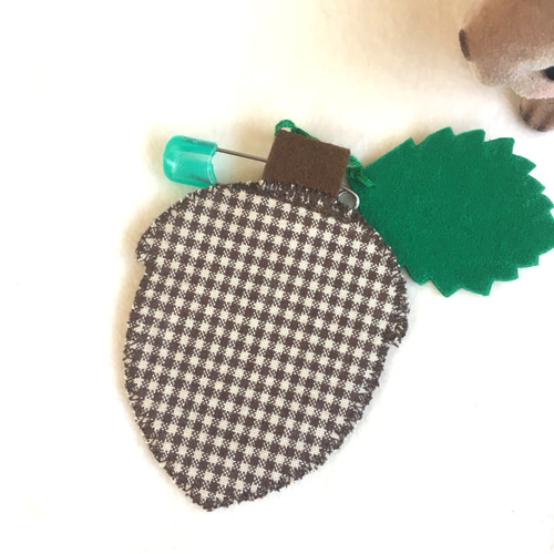 フェルトの名札☆ころころ どんぐり☆児童館や保育実習に☆彡 幼稚園