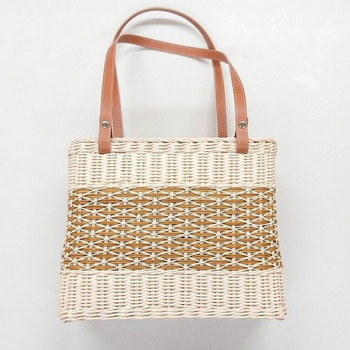 籐かごバッグ 籐かごバッグの魅力は？人気の形状・おすすめシーンもご紹介 – ATAO