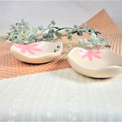 五角形・花柄豆小鉢❁二枚セット 4枚目の画像
