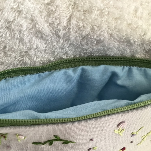花刺繍のメガネケース～ラベンダー色の小花柄～ メガネケース y.chaco
