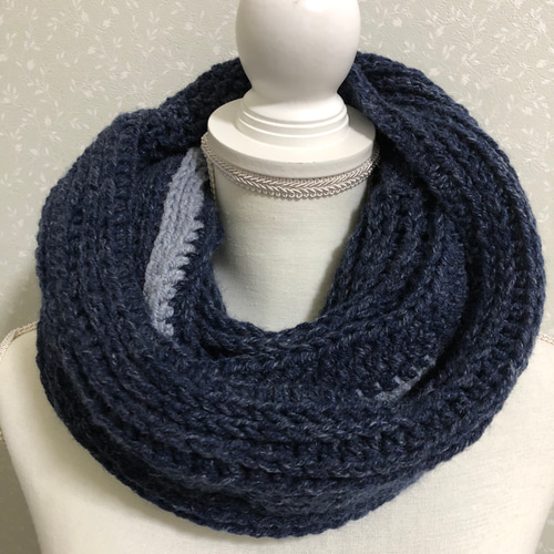 手編みスヌード（紺グレー）ネックウォーマー ハンドメイド スヌード