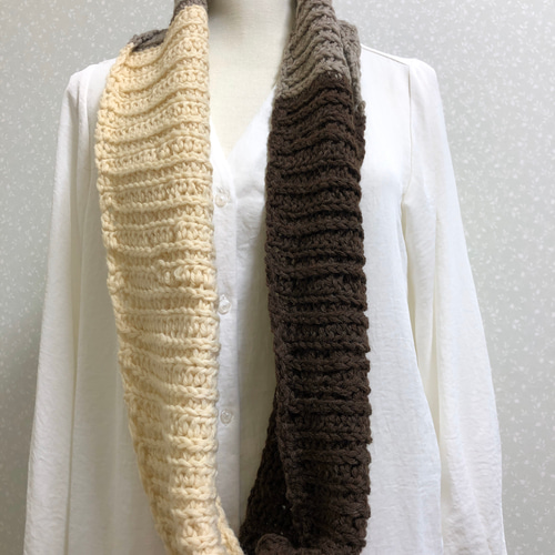 スヌード三色使い スヌード happyriver 通販 8673400｜Creema(クリーマ