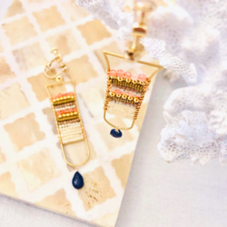<New! 2019>　Holiday earrings by Slow jewelry 2枚目の画像