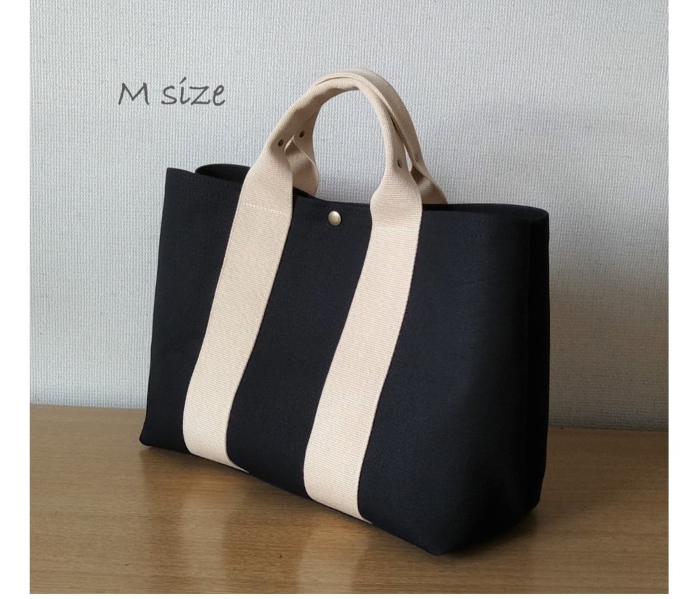 Mサイズ帆布トートバッグ（ブラック） 5,772円