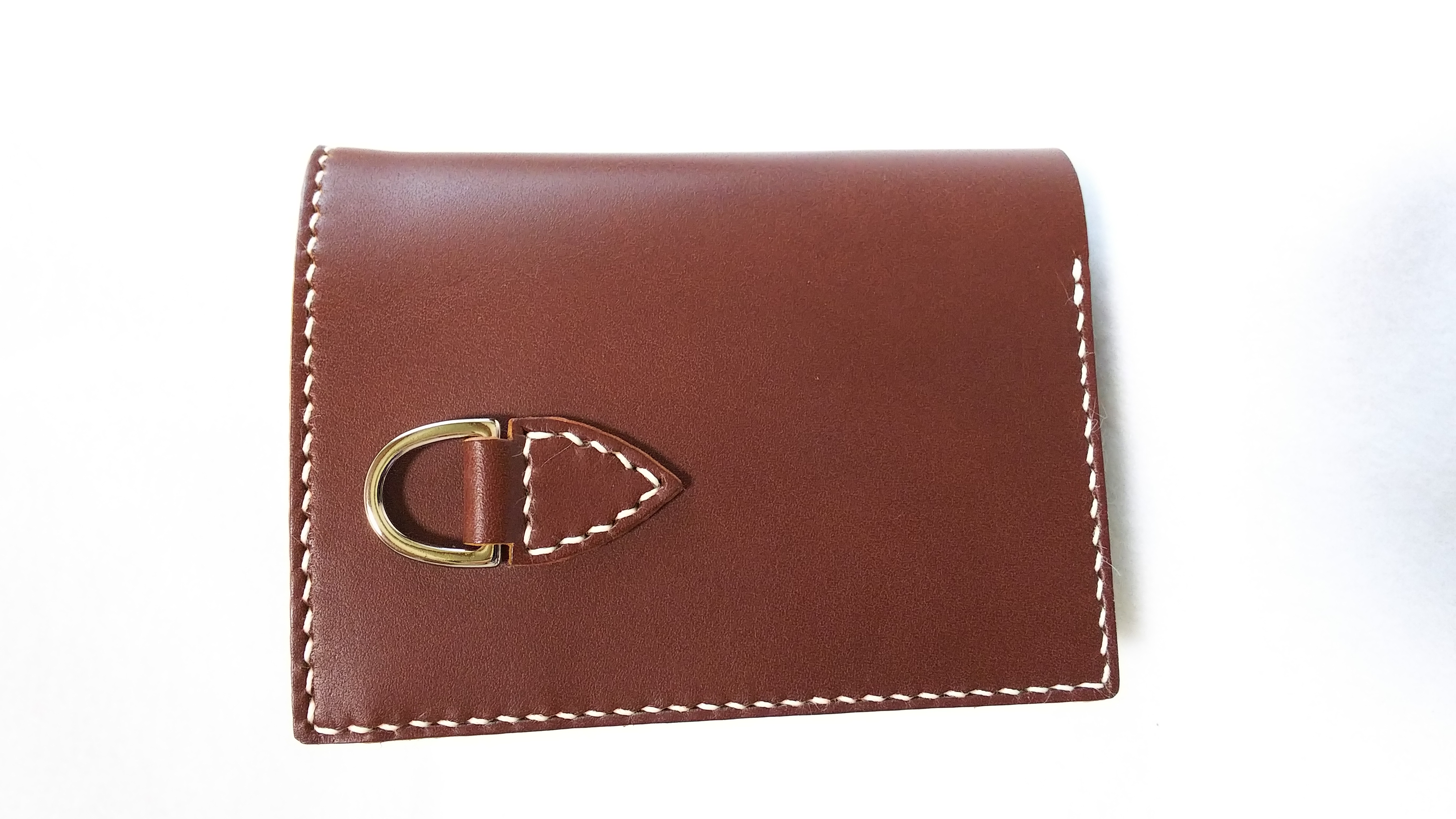 二つ折り縦型財布