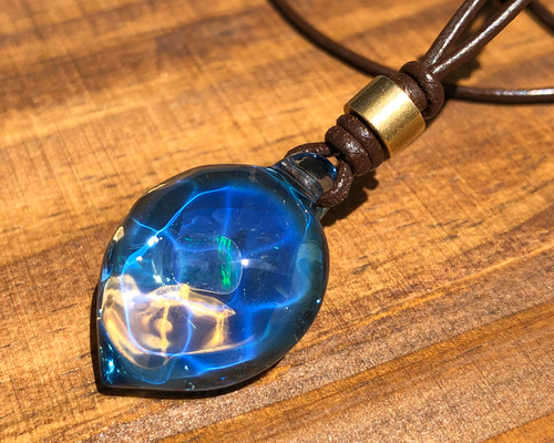 LUNA SEA SUGIZO クリスタル 水晶 ネックレス 2026年最新】SUGIZ ネックレスの人気アイテム - メルカリ