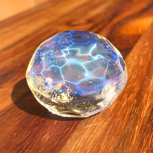 海のカケラ 〜 青色の光の波 〜 ガラスオブジェ（丸型） 立体