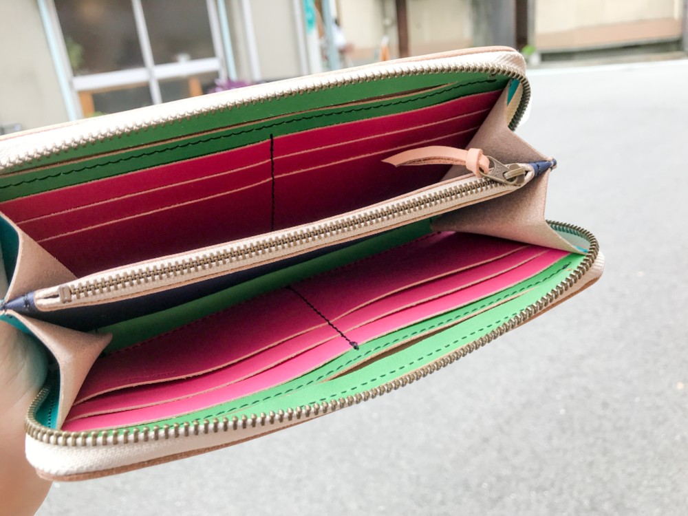 【送料無料】色を楽しむ使えるお財布！「ラウンドジップ 長財布」スマホもＯＫ！受注生産（RZW-YGPR-NTW-K)Ⅱ