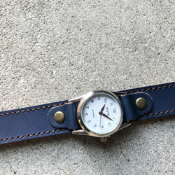 ▲STITCH コントラストが美しいバイカラー「ステッチラン 腕時計」見やすい文字盤（SRW-NON-BA） 3枚目の画像