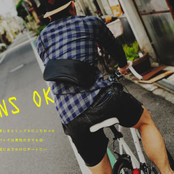 ▲ONE義大利皮革：可裝長錢包、畢業典禮、入學典禮的「One Seamless Pouch Bag」（BM190006） 第8張的照片