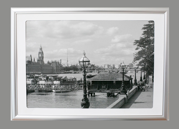 ロンドンの街並み(白黒アートポスターA4/A3) 写真・グラフィック MK