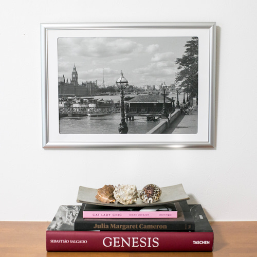 ロンドンの街並み(白黒アートポスターA4/A3) 写真・グラフィック MK