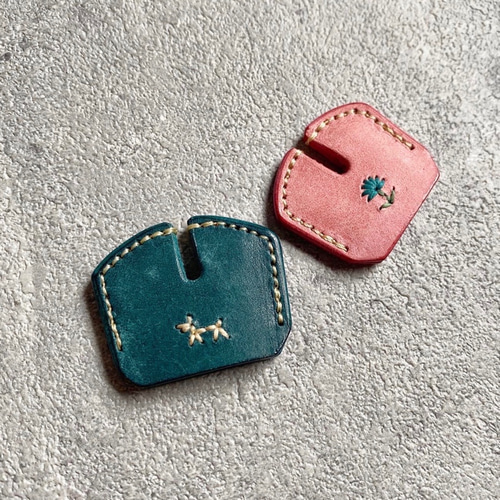 刺繍 入り キーカバー 【名入れ無料】 2サイズから選択可能