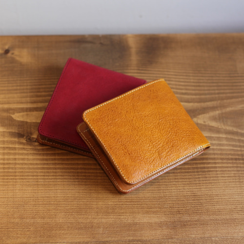 イタリアン レザー ヌメ革 二つ折り 財布 マゼンタ その他ミニ財布