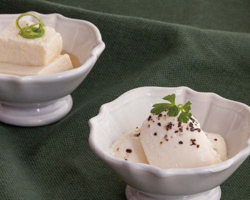 3_dc5477a06e4310834681706d1780  