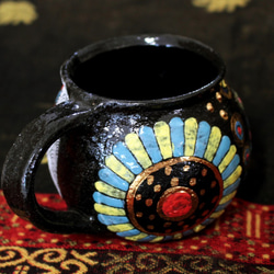 カラフル金彩　黒色陶器カップとソーサーセット　作品番号035 4枚目の画像