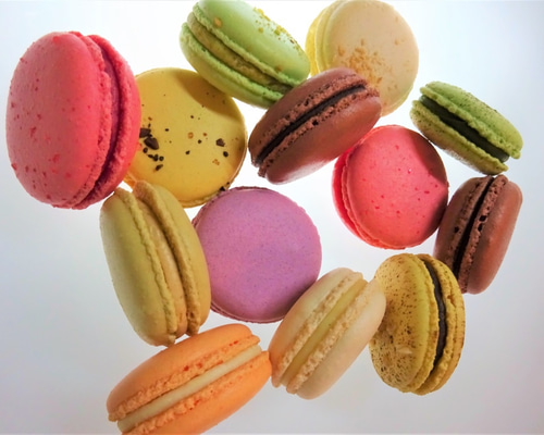macaron  10個（各色説明文ご記載） 日本人のためのマカロン」macaron10個入り詰め合わせ その他お