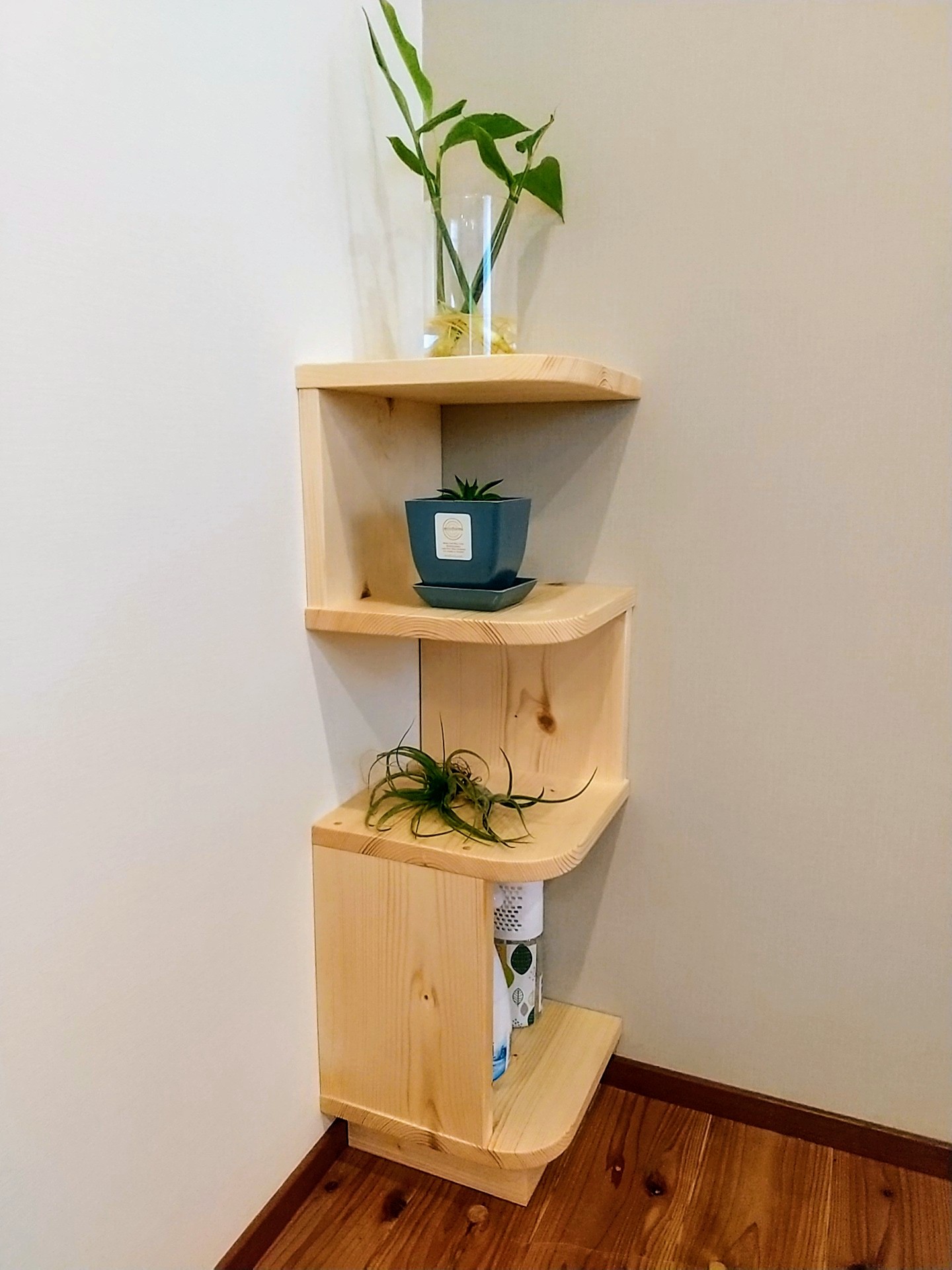 コーナーシェルフ置き式　収納家具　トイレ収納　植物棚