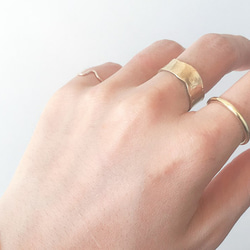 戒指 黃銅 [hizumi]/金色 寬 第6張的照片