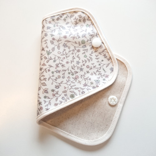 リバティ生地使用》マスク収納ケース中 インナーマスク 数量限定  