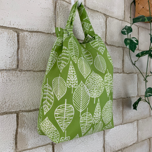 ◇受注製作◇巾着みたいなエコバッグ(小)リーフ柄/黄緑 撥水加工  