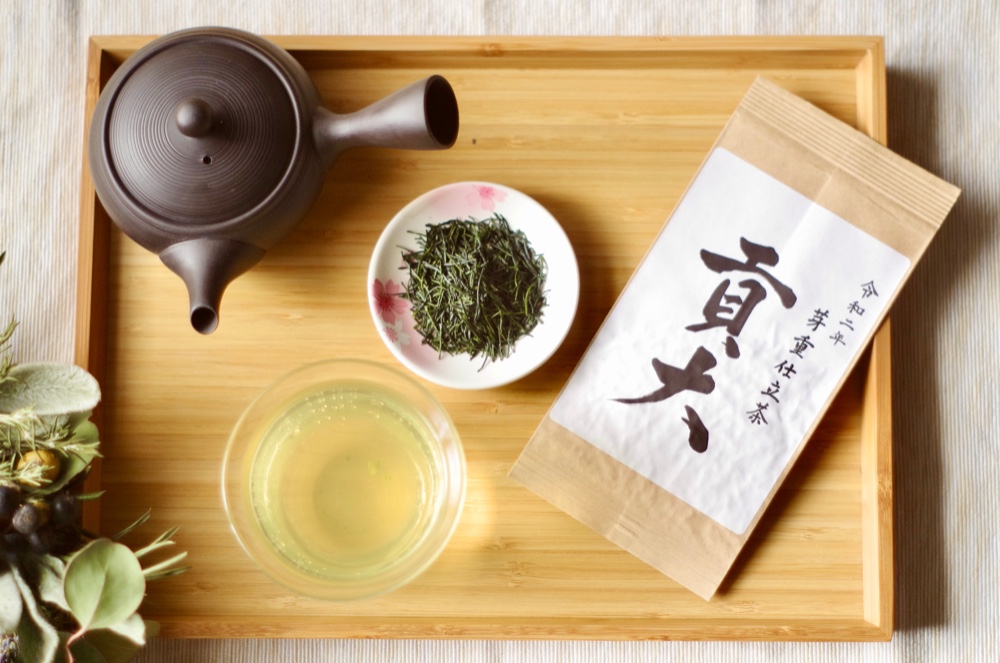 お茶と急須！杉山貢大農園の高級品種さえみどりの被せ煎茶「貢大」10g＆常滑急須セット☆