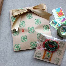 プチギフト用紙袋おまかせ5柄5枚入り　サイズ約縦19.5cm×横13.5cm 4枚目の画像