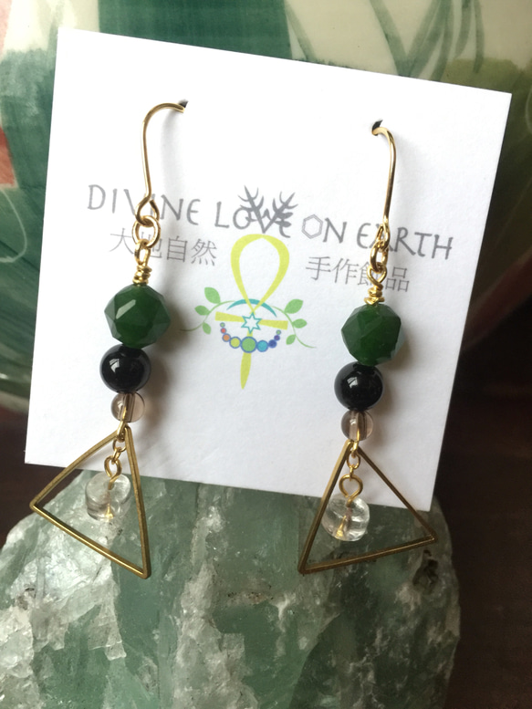 [Geometric Dark Green]ブラスダングルピアス〜ナチュラルストーンジュエリー◆ジャスパー◆ブラックオニキス◆ホ 2枚目の画像