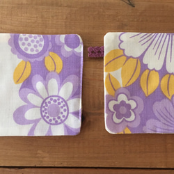 ヴィンテージ花柄生地のコースターとテーブルマットのセット 紫 2枚目の画像