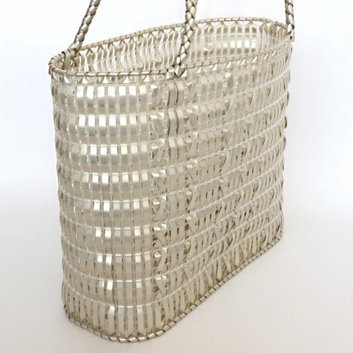 パールカラーのワイヤーバッグ 【005-JYTWh】byエラミカ トートバッグ  