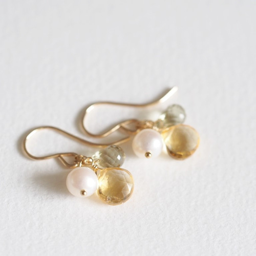14kgf：淡水パール・シトリン・オリーブクォーツのピアス（イヤリング