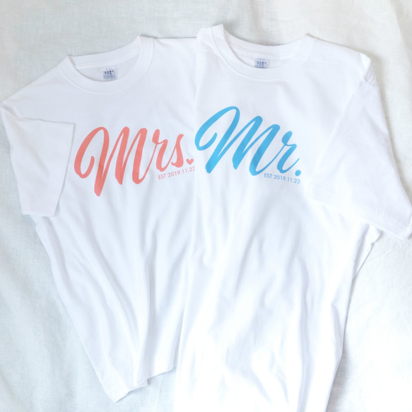 Mr. and Mrs. 夫婦Tシャツ 2枚セット ウェディングフォトに ペアTシャツ 結婚式 前撮りに_T032 2枚目の画像