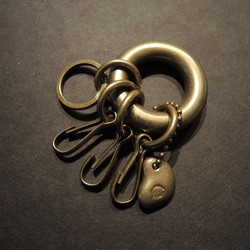 真鍮 キーリング キーホルダー 鍵 真鍮鋳物 《KKR-001-B》 2枚目の画像