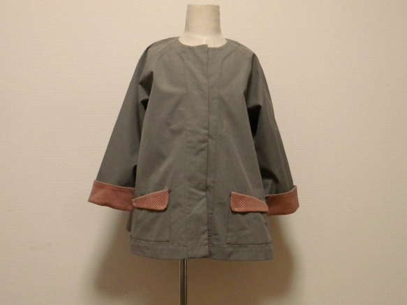 【子供服セット販売】150サイズ 春コートとワンピースのセット 4枚目の画像