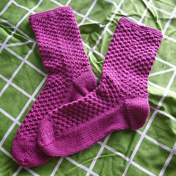 コットン100% つぶつぶ模様編み 夏の靴下 3枚目の画像