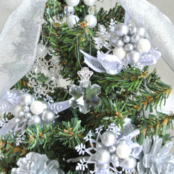 <一点物>　Petit Tree プティツリー　シルバー　クリスマスオーナメント付き　約30センチ　クリスマスツリー　 3枚目の画像