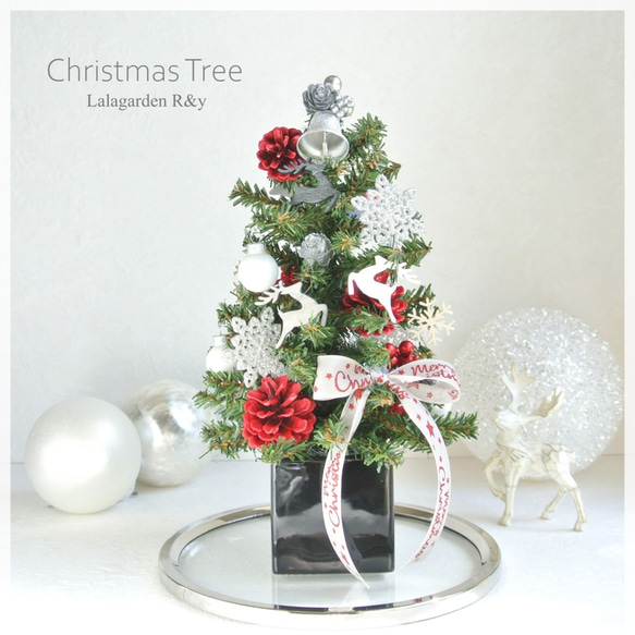 Happy Christmas ☆　雪の結晶　トナカイ　レッド×ホワイト×ブラック　クリスマスツリー　R&yCH10 1枚目の画像